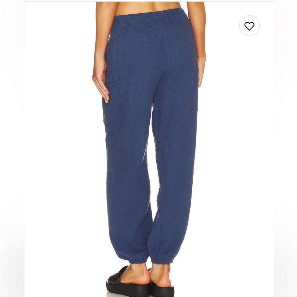 Bobi Los Angeles Ren Top & Cinched Pants in Coast Blue Small - Picture 4 of 12